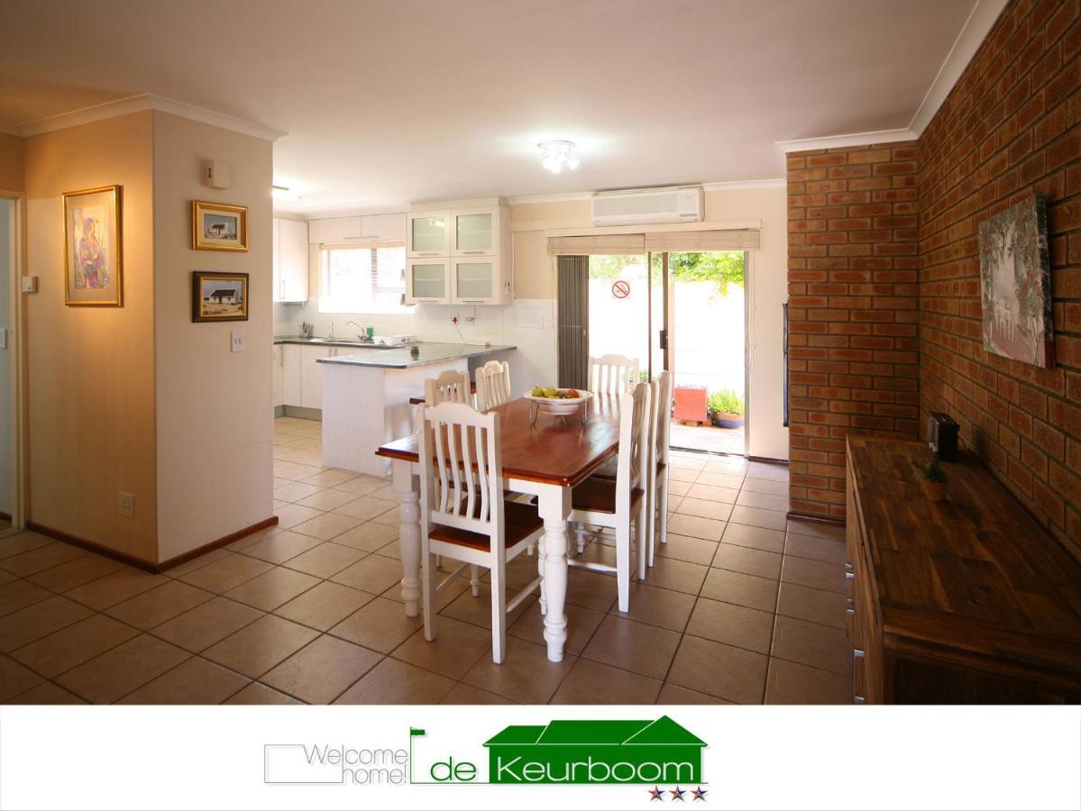 De Keurboom Guesthouse Kuils River Bagian luar foto