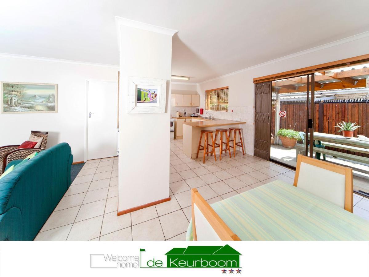 De Keurboom Guesthouse Kuils River Bagian luar foto